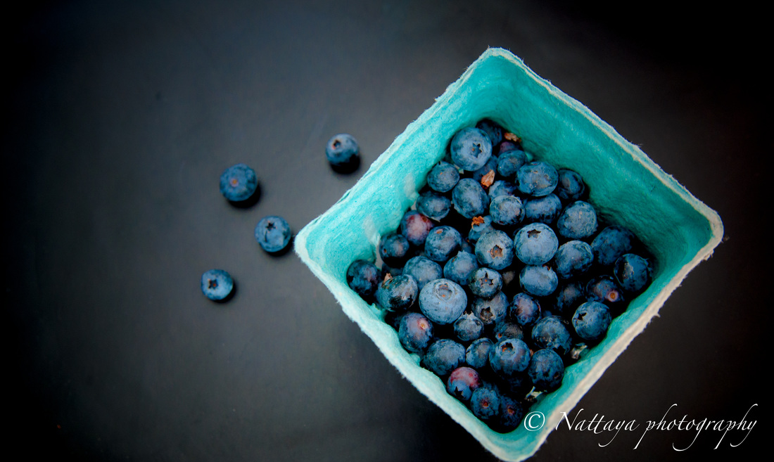 blueberries : Spring fresh fruit salad