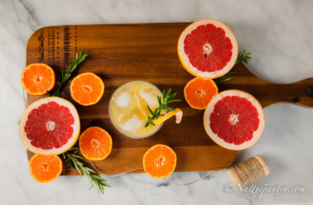  The Floral Citrus Cocktail with Grapefruit, Orange, Elderflower, and Rosemary Recipe:Nattyspantry.com