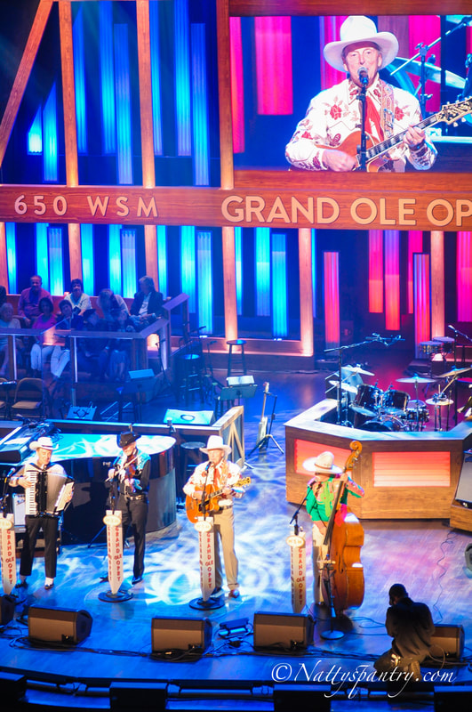 Get Away Weekend At Nashville -First Time Experience: Grand Ole Opry, nattyspantry.com