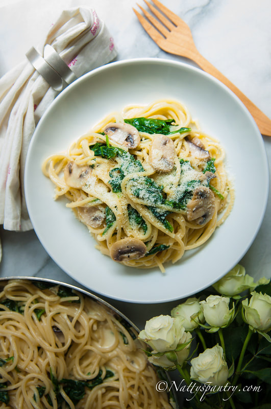  Spaghetti With Spinach, Mushroom, Mascarpone and Parmesan Recipe: Nattyspantry.com